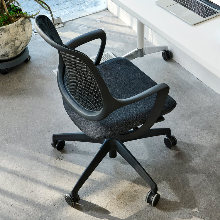 Chaise de bureau ergonomique Ă dossier bas Desky Evoque