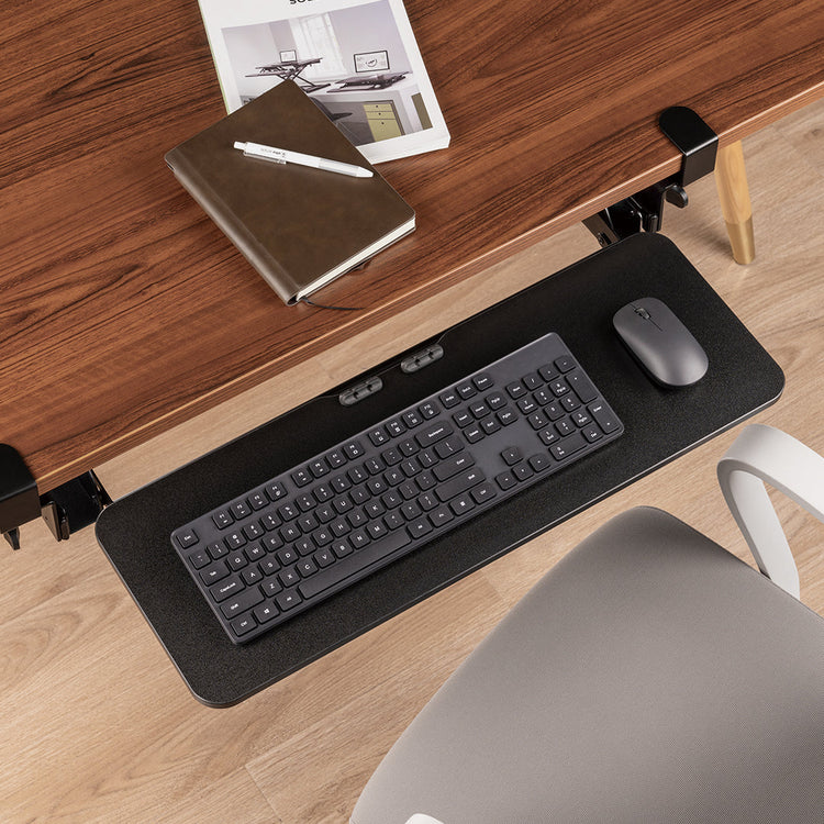Travaillez de maniĂšre ergonomique avec un support clavier