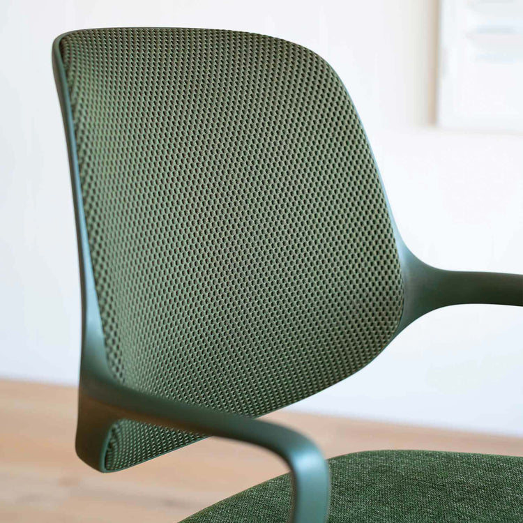 Chaise de bureau ergonomique à dossier bas Desky Evoque