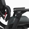 Chaise en maille Desky Contourra noire avec soutien lombaire