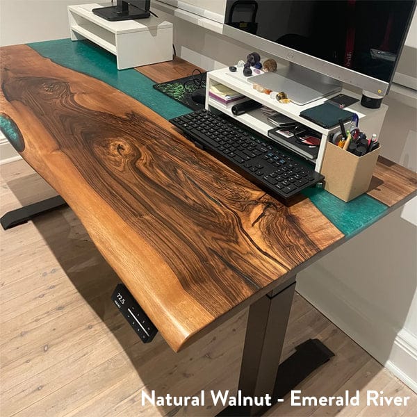 Bureau en bois massif et résine Desky Zero